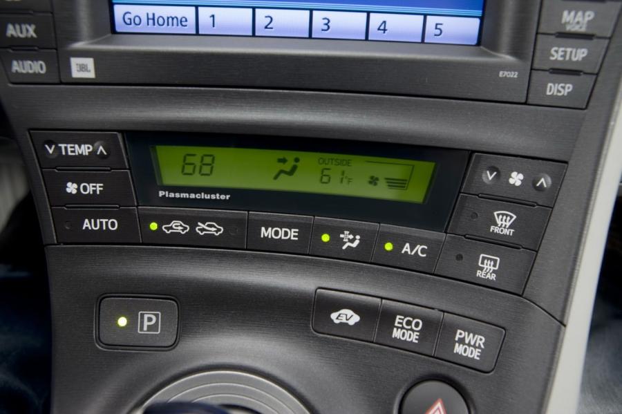  Toyota Prius 2009 года  (фото 56 из 167)